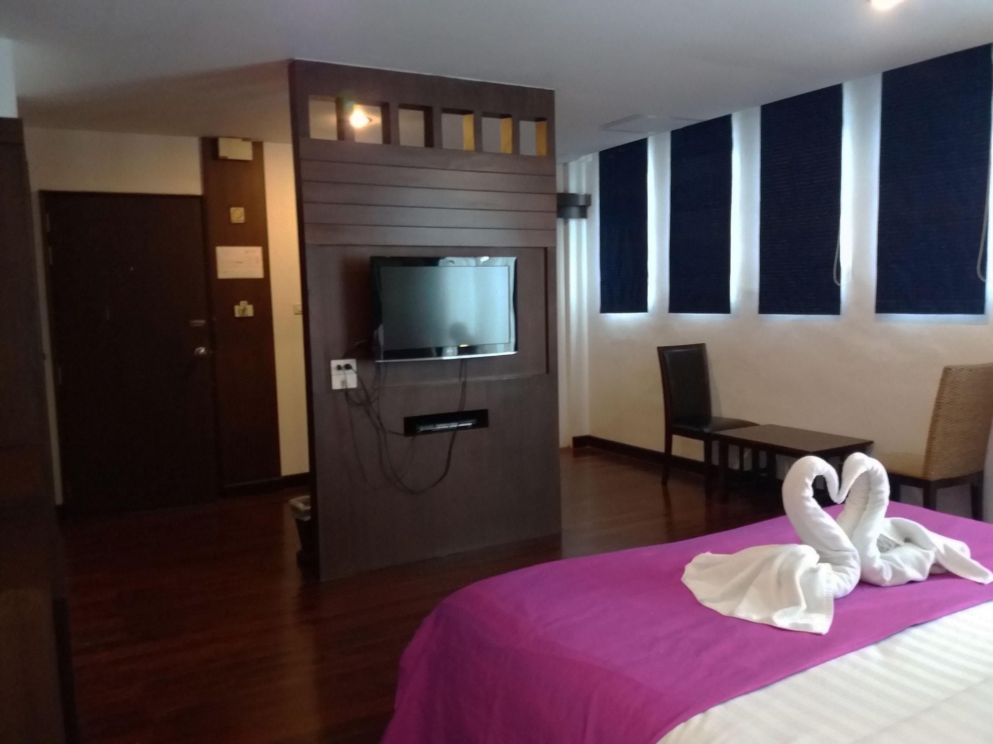 Nicha Suite Hua Hin Hotel Экстерьер фото