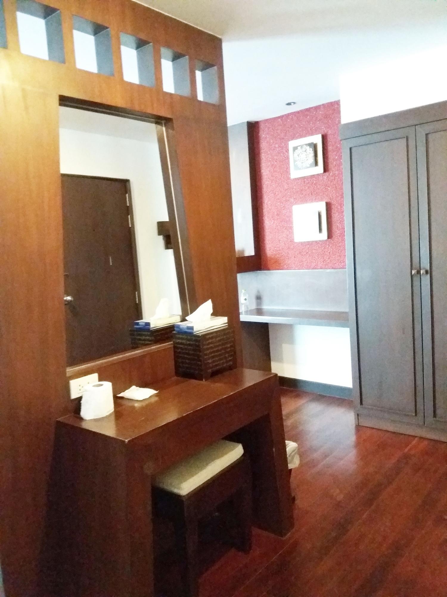 Nicha Suite Hua Hin Hotel Экстерьер фото